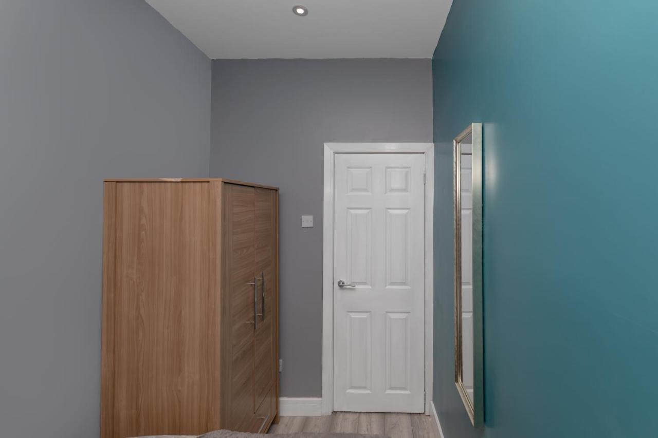 Central Roof Terrace Apartment Stockton-on-Tees Esterno foto